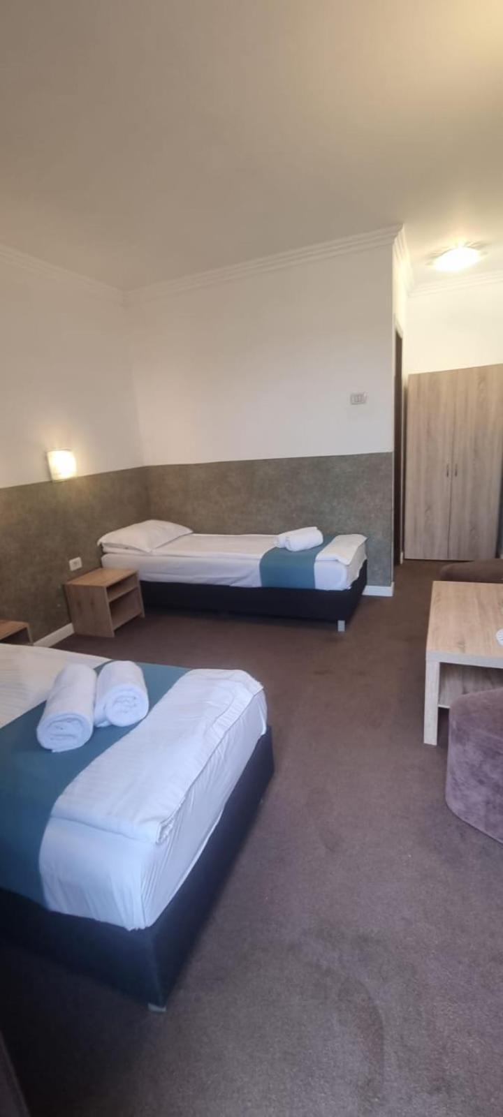 Motel Ruta 33 アラド エクステリア 写真