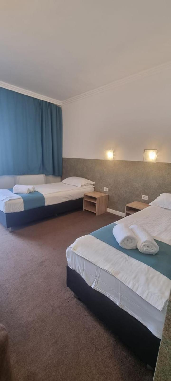 Motel Ruta 33 アラド エクステリア 写真